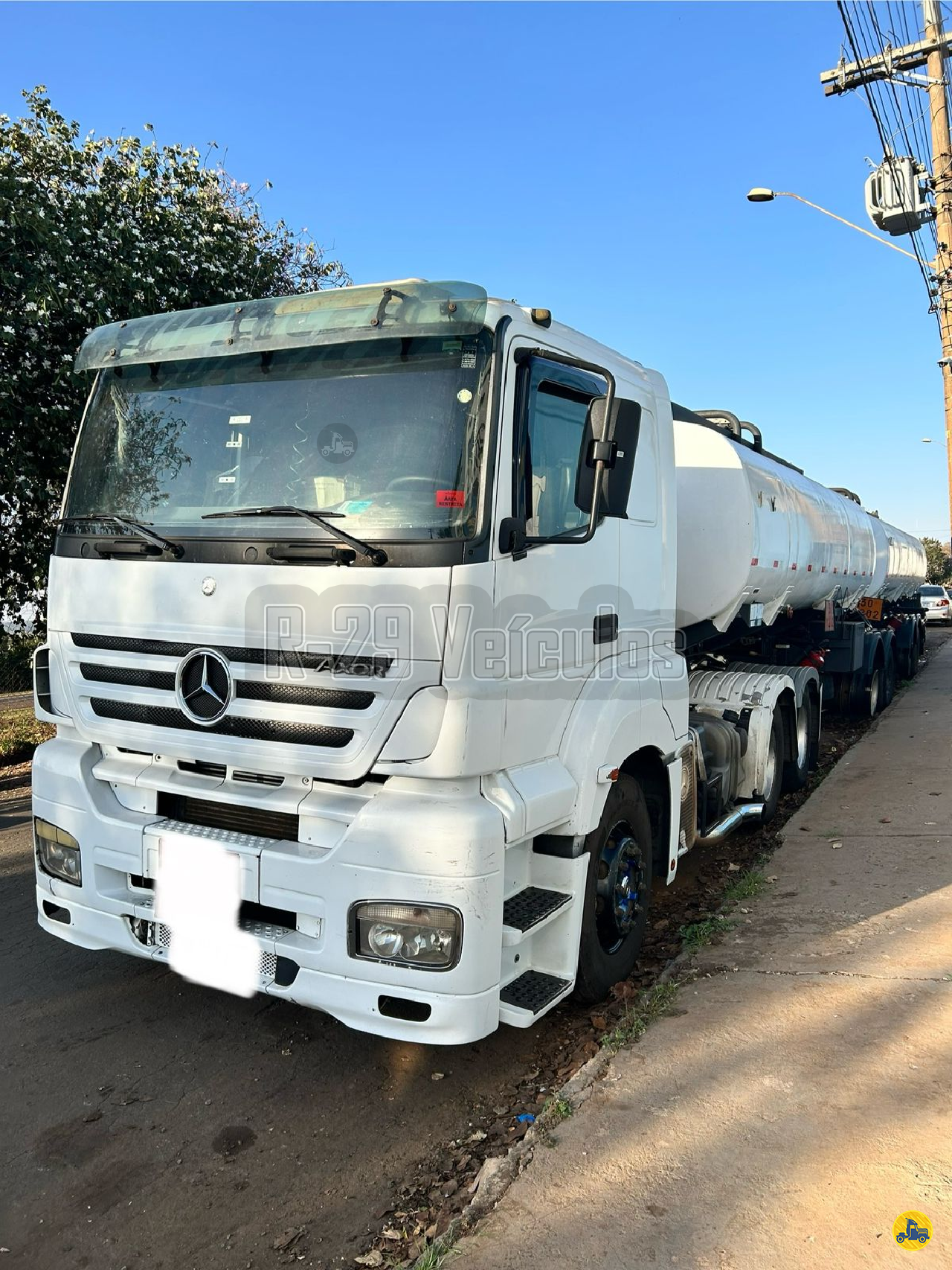 CAMINHAO MERCEDES-BENZ MB 2540 Tanque Aço Cavalo 6x2 R29 Caminhões IRACEMAPOLIS SÃO PAULO SP